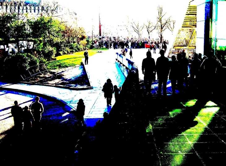 London, The South Bank, sunlight and shadow