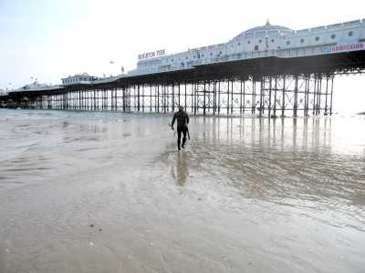 Brighton, Sussex, the pier, frogman