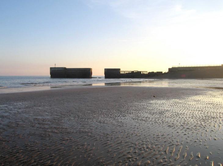 Sea wall at low tide